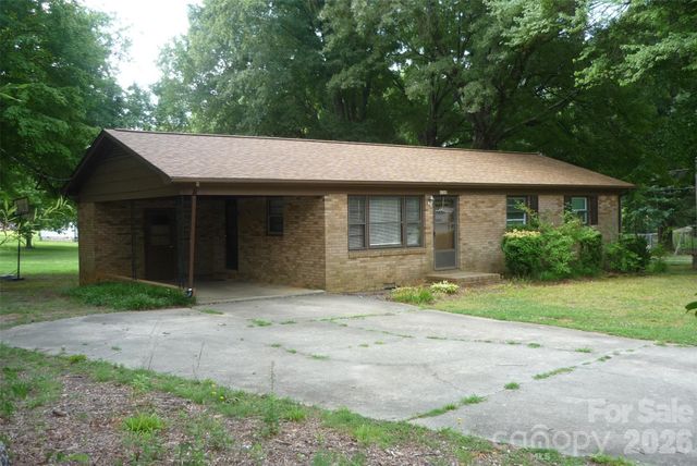 4209 Love Road, Claremont, NC 28610