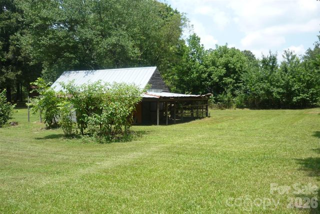 4209 Love Road, Claremont, NC 28610