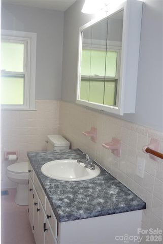 4209 Love Road, Claremont, NC 28610