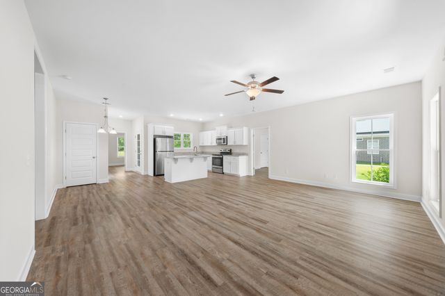 201 Zetterower Road, Statesboro, GA 30458