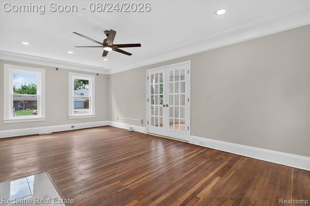 22608 Frisbee Street, Detroit, MI 48219