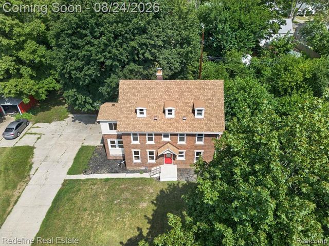 22608 Frisbee Street, Detroit, MI 48219