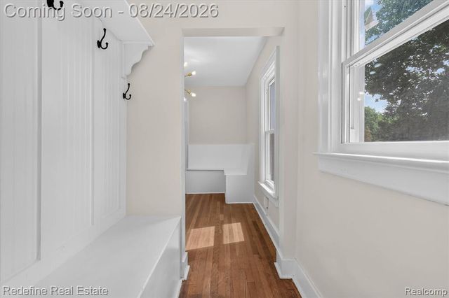 22608 Frisbee Street, Detroit, MI 48219