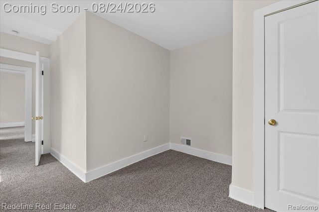 22608 Frisbee Street, Detroit, MI 48219