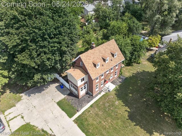 22608 Frisbee Street, Detroit, MI 48219