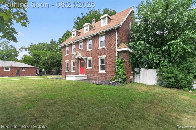 22608 Frisbee Street, Detroit, MI 48219