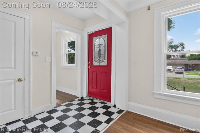 22608 Frisbee Street, Detroit, MI 48219