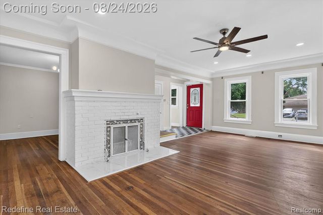 22608 Frisbee Street, Detroit, MI 48219