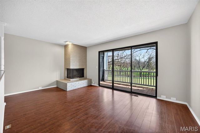 1013 Fairways Drive, Lake St Louis, MO 63367