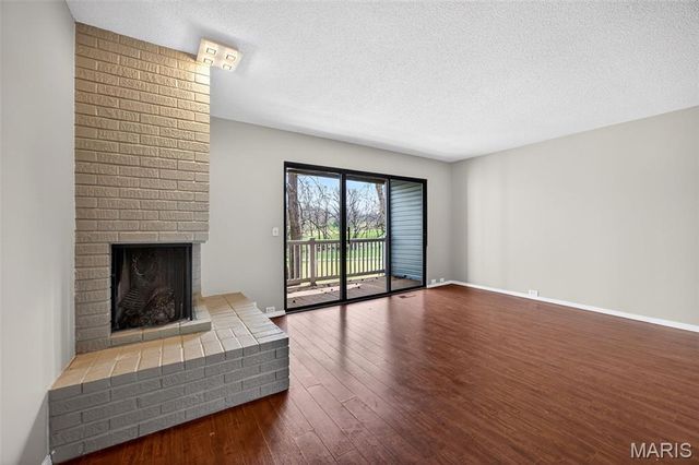 1013 Fairways Drive, Lake St Louis, MO 63367