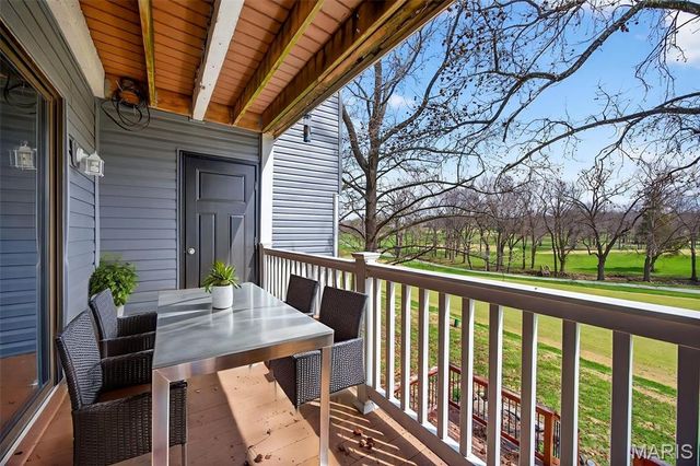 1013 Fairways Drive, Lake St Louis, MO 63367