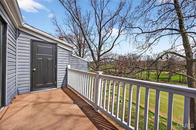 1013 Fairways Drive, Lake St Louis, MO 63367