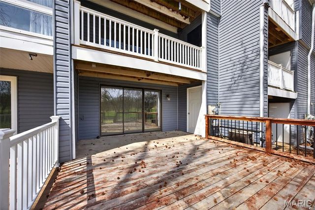 1013 Fairways Drive, Lake St Louis, MO 63367