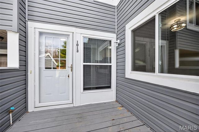 1013 Fairways Drive, Lake St Louis, MO 63367