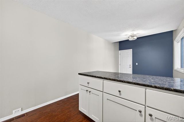 1013 Fairways Drive, Lake St Louis, MO 63367