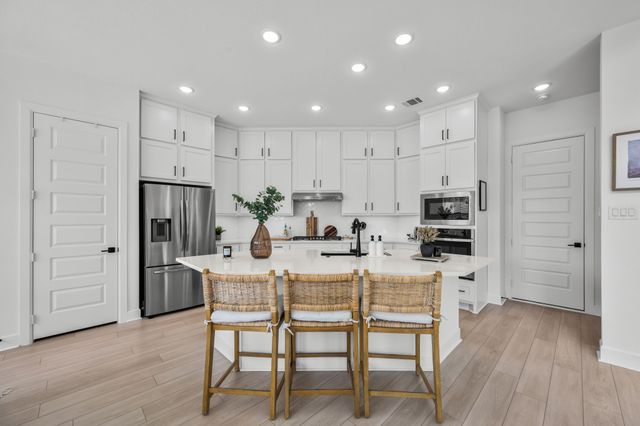 5621 Evans Road, The Colony, TX 75056