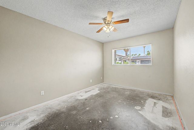 4519 W GARDENIA Avenue, Glendale, AZ 85301