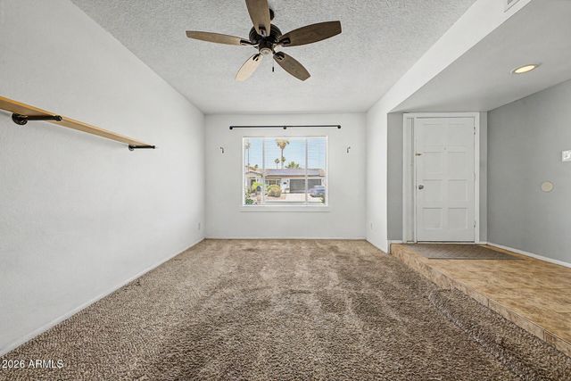4519 W GARDENIA Avenue, Glendale, AZ 85301