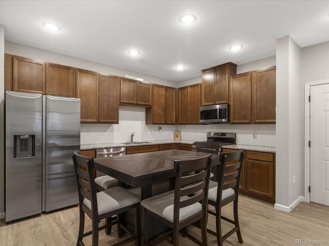 9981 W Victoria Pl 202, Littleton, CO 80127