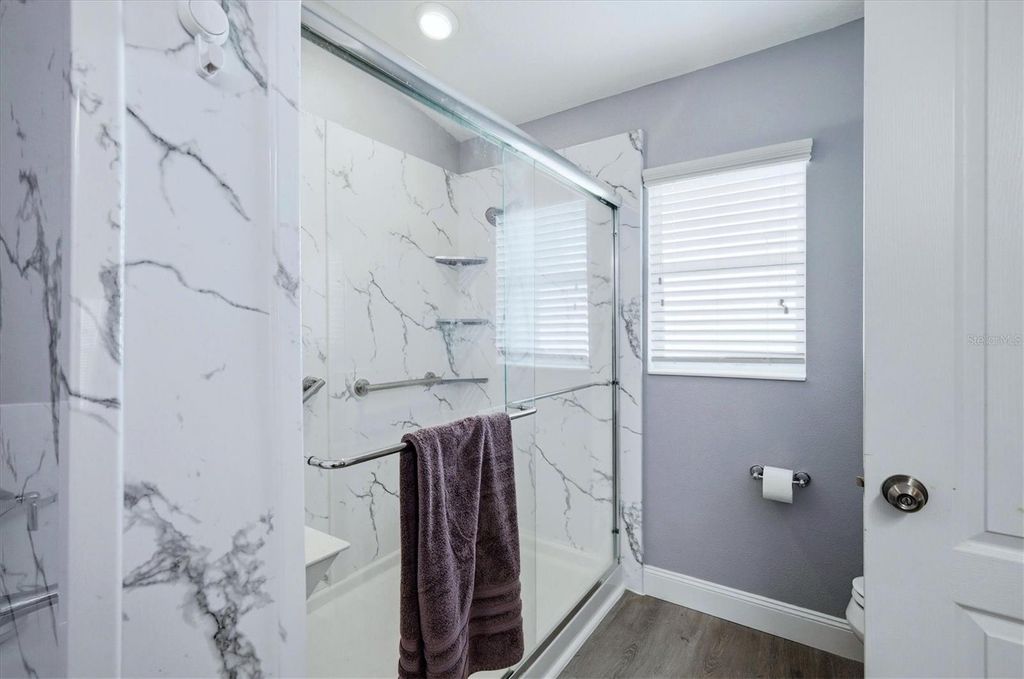 Image 16 of property listing at 16622 MAGNOLIA RESERVE PLACE PLACE, Wimauma, FL 33598