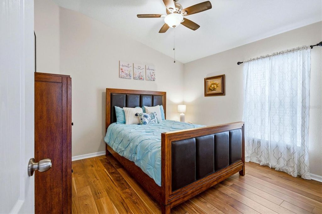 Image 18 of property listing at 16622 MAGNOLIA RESERVE PLACE PLACE, Wimauma, FL 33598