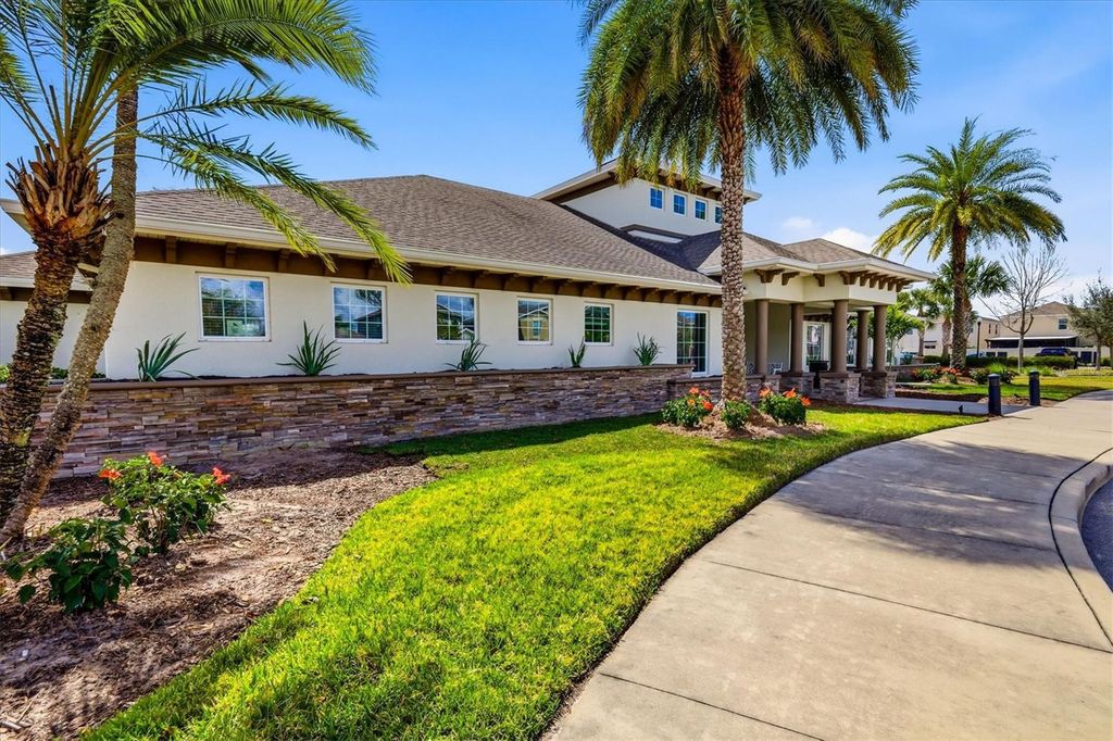 Image 27 of property listing at 16622 MAGNOLIA RESERVE PLACE PLACE, Wimauma, FL 33598