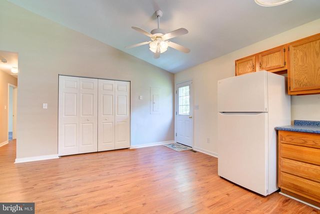 2005 MCKINNEY BLVD, Colonial Beach, VA 22443