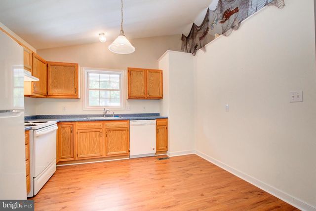 2005 MCKINNEY BLVD, Colonial Beach, VA 22443