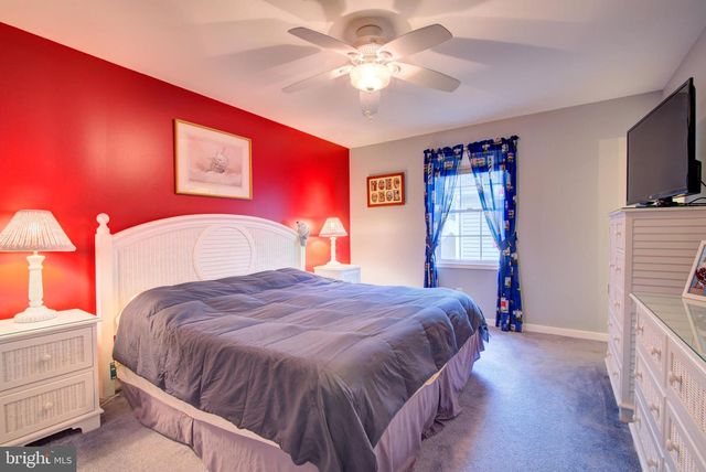 2005 MCKINNEY BLVD, Colonial Beach, VA 22443