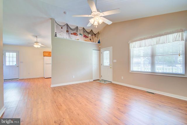 2005 MCKINNEY BLVD, Colonial Beach, VA 22443