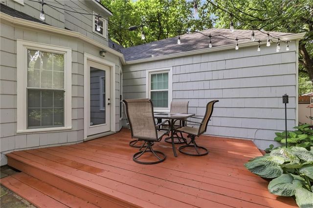 5720 Walmer Street, Mission, KS 66202