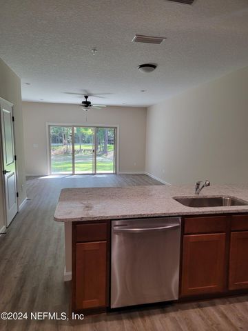 4144 QUIET CREEK Loop 130, Middleburg, FL 32068