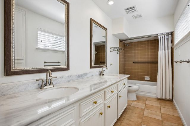 11523 Highgrove Drive, Houston, TX 77077