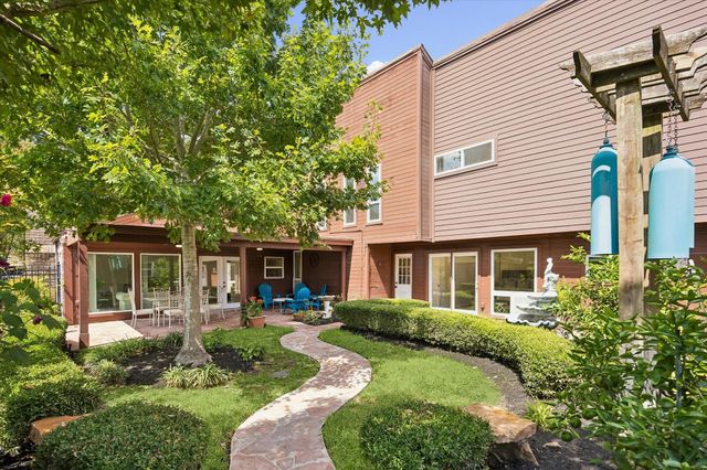 11523 Highgrove Drive, Houston, TX 77077