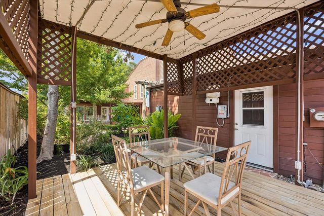 11523 Highgrove Drive, Houston, TX 77077