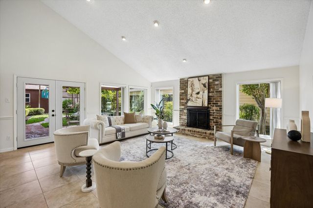 11523 Highgrove Drive, Houston, TX 77077