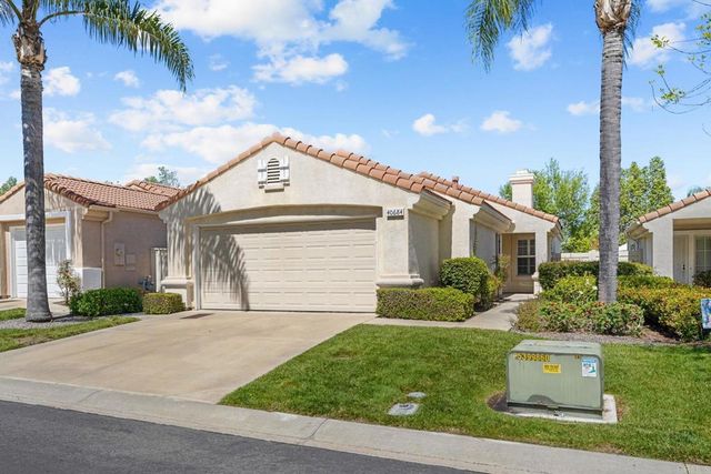 40684 Corte Albara, Murrieta, CA 92562