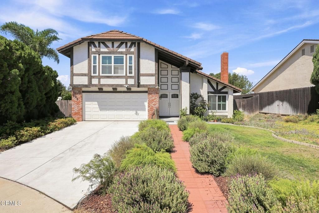 Image 1 of property listing at 1935 El Rancho Drive, Camarillo, CA 93010