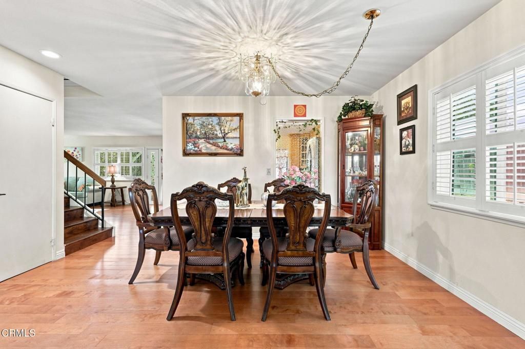 Image 11 of property listing at 1935 El Rancho Drive, Camarillo, CA 93010