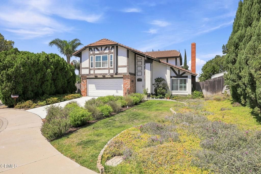 Image 2 of property listing at 1935 El Rancho Drive, Camarillo, CA 93010
