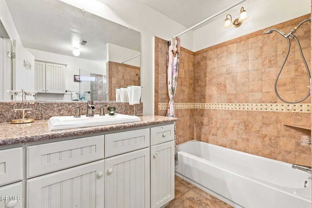 Image 37 of property listing at 1935 El Rancho Drive, Camarillo, CA 93010