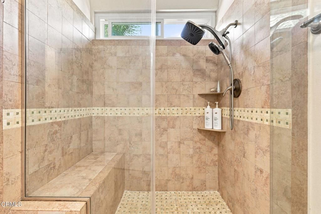 Image 39 of property listing at 1935 El Rancho Drive, Camarillo, CA 93010