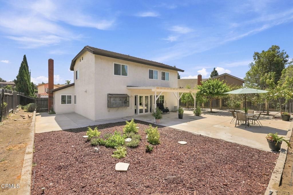 Image 49 of property listing at 1935 El Rancho Drive, Camarillo, CA 93010