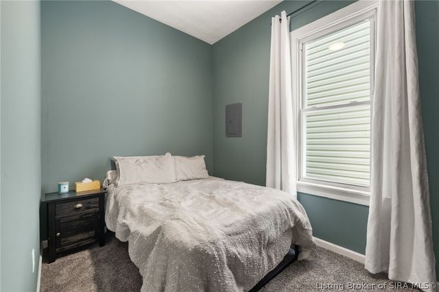 1313 Culbertson Avenue, New Albany, IN 47150
