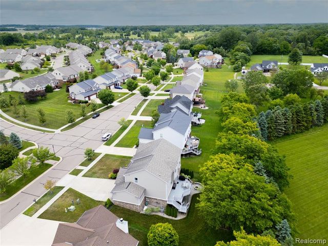 57649 Blossom Valley Trail, New Hudson, MI 48165