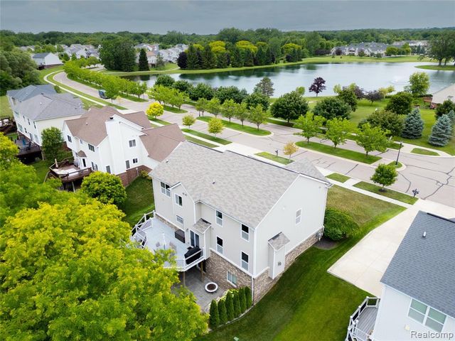 57649 Blossom Valley Trail, New Hudson, MI 48165