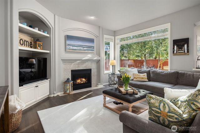 1741 267th Court SE, Sammamish, WA 98075