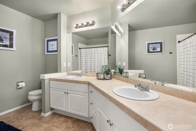 1741 267th Court SE, Sammamish, WA 98075