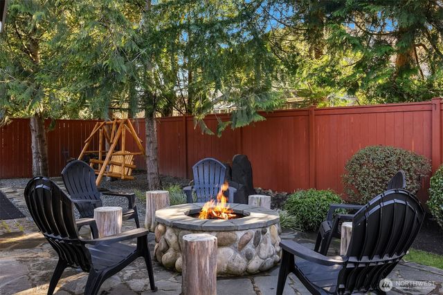 1741 267th Court SE, Sammamish, WA 98075