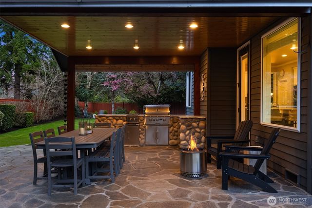 1741 267th Court SE, Sammamish, WA 98075